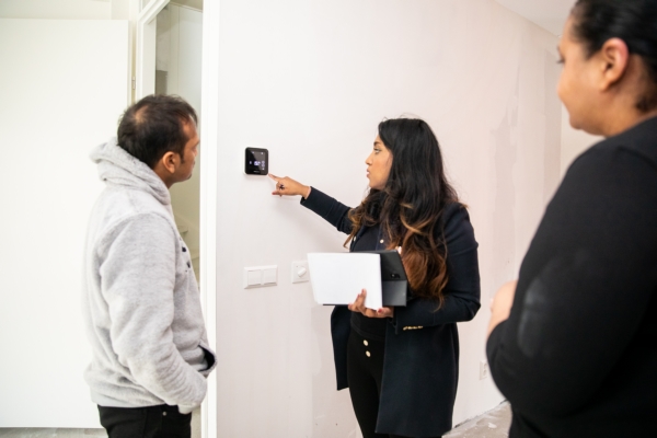 De woningen zijn gasloos en energiezuinig