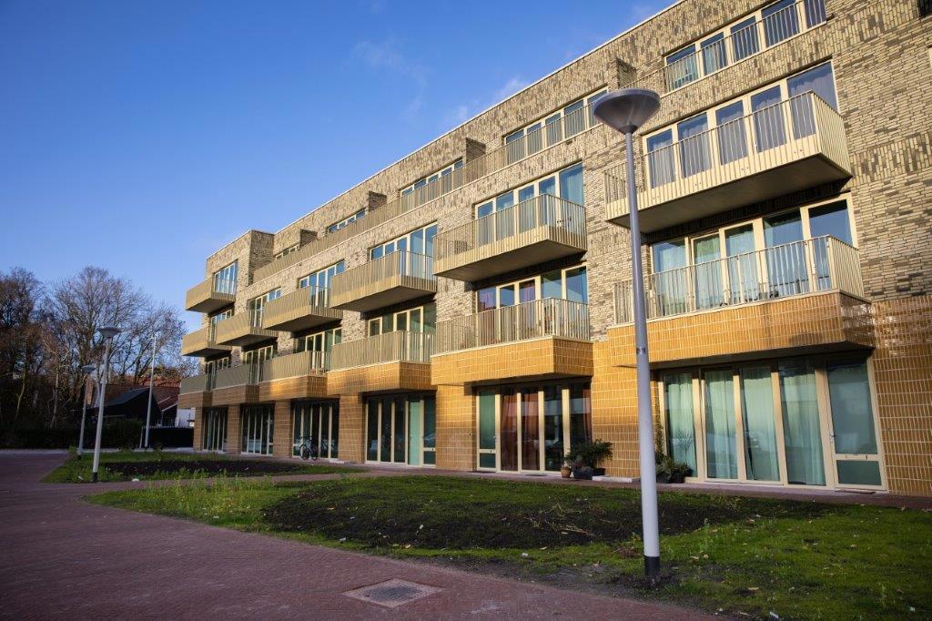De Eenhoorn 8799