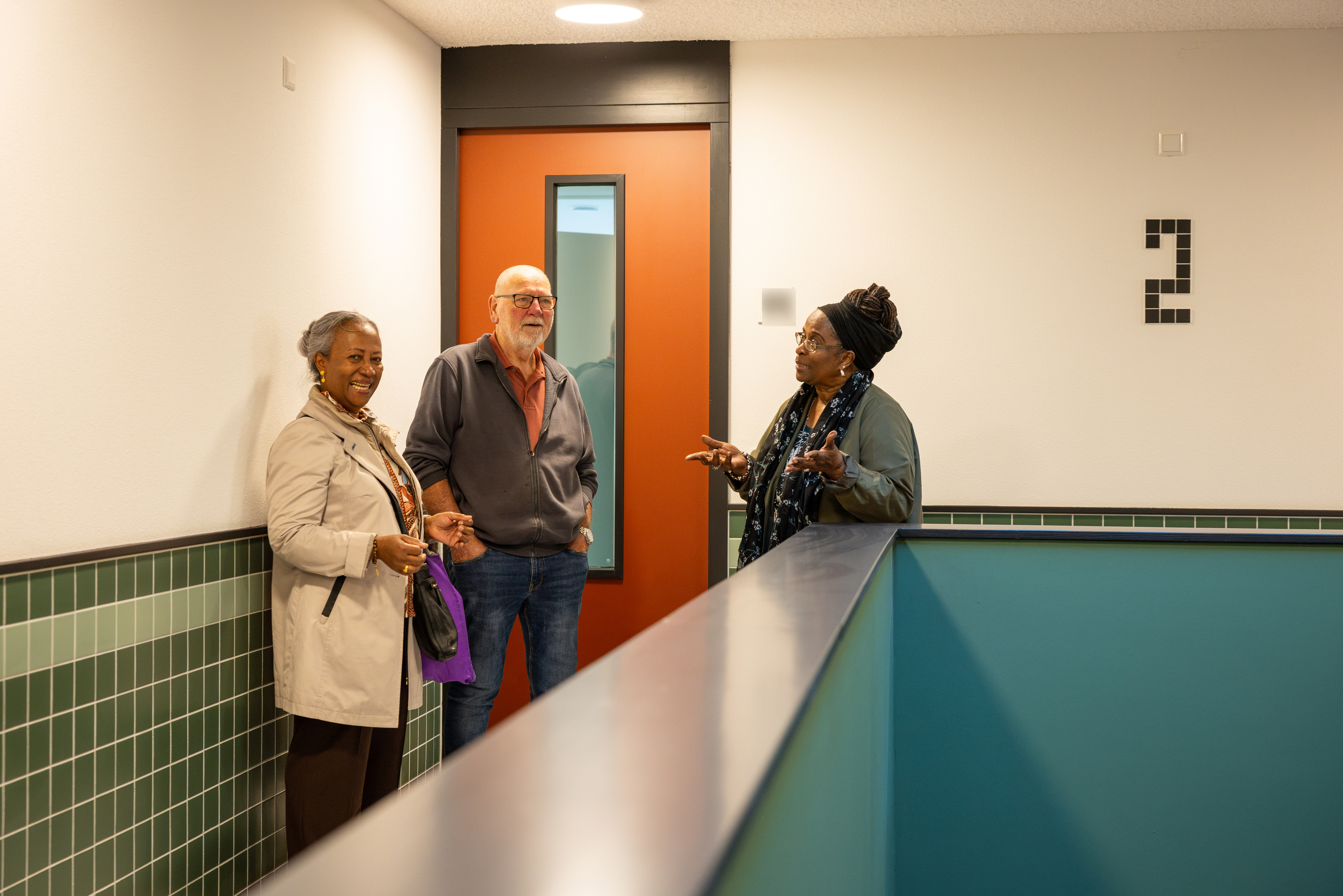 Een gesprekje met de nieuwe buren