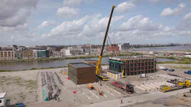 04062025 Strandeiland Prefab Takel Trucks Still 7