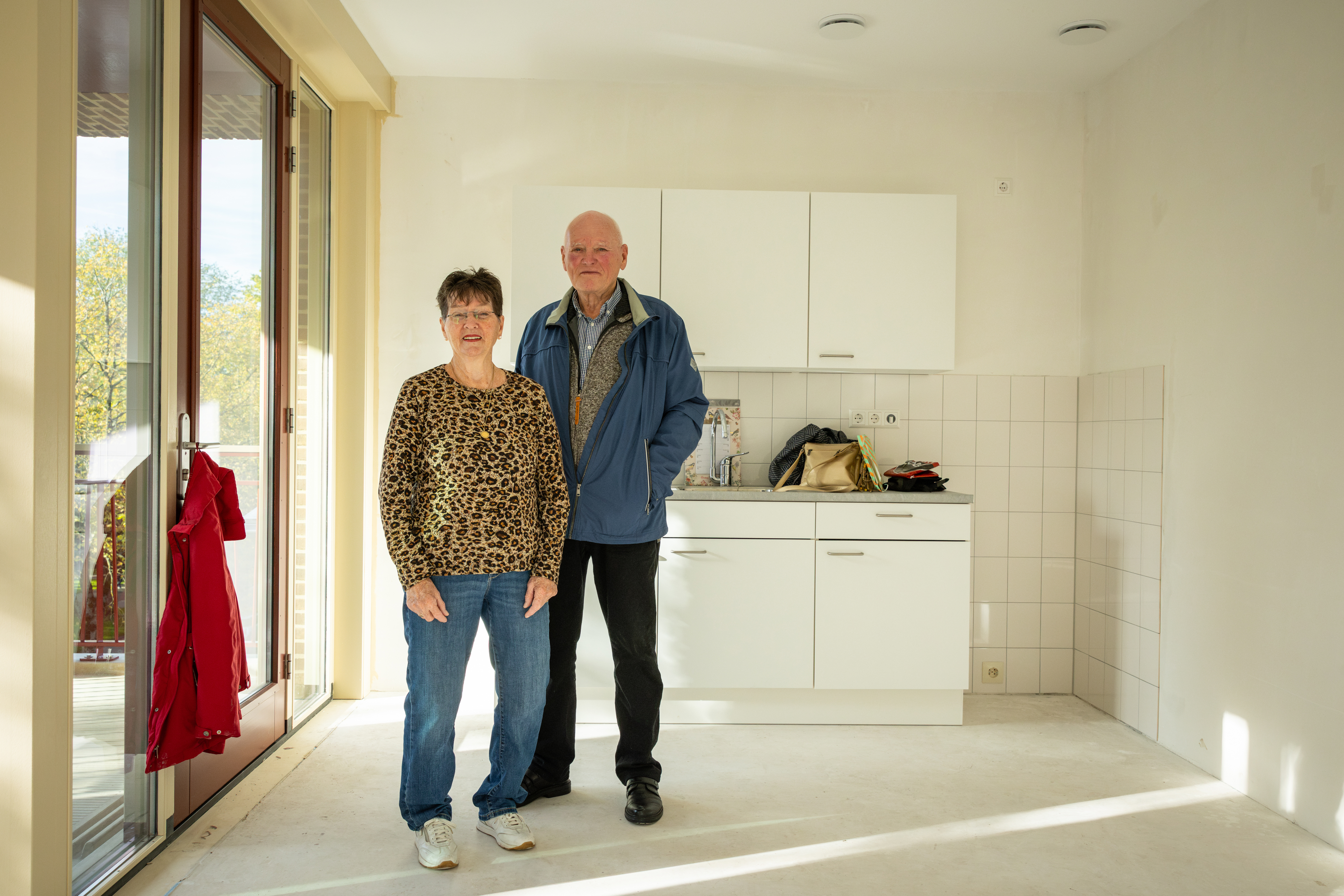Ook zij verhuizen naar een appartement maar met bekende buren