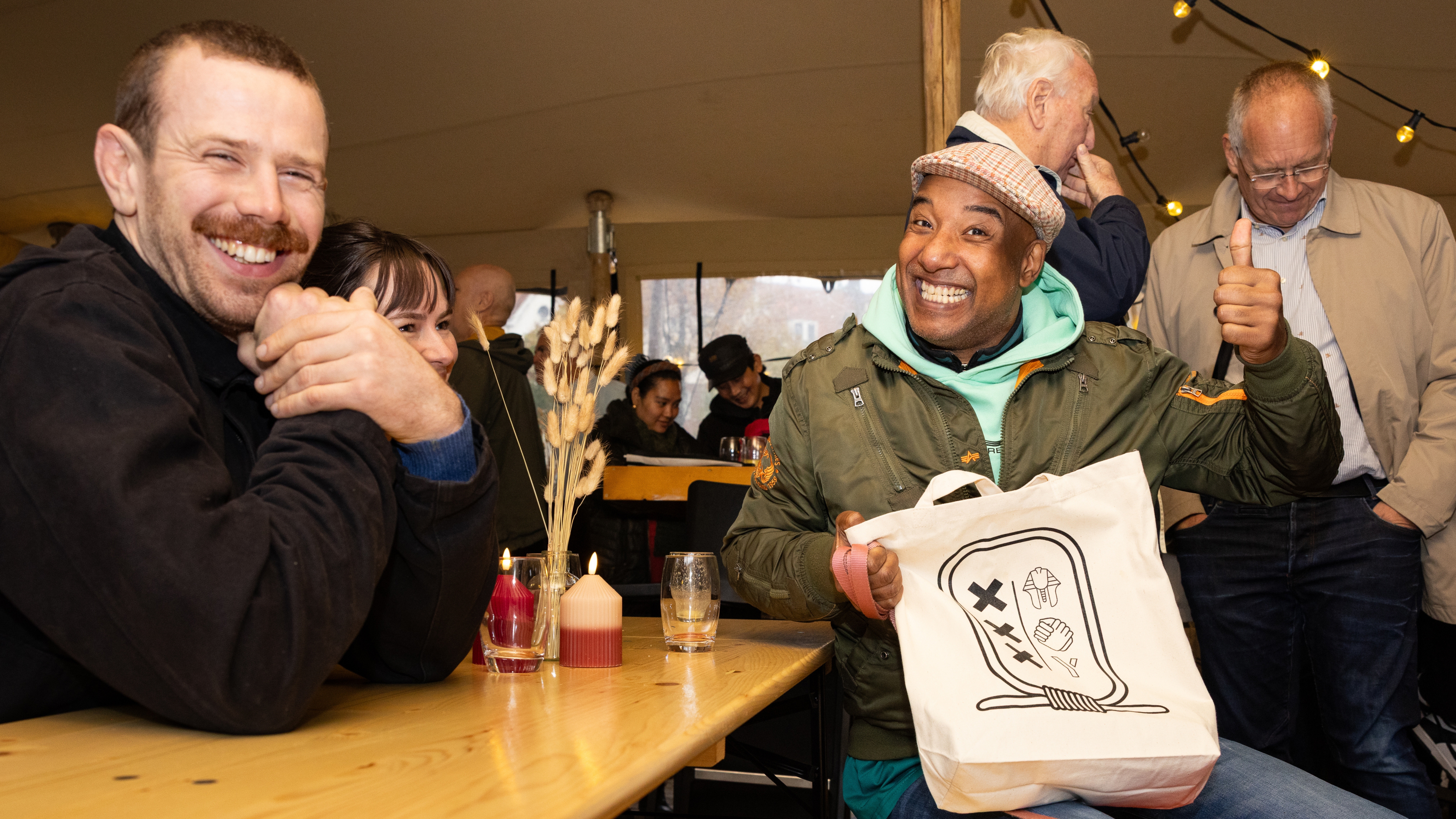 Ook de bewoners kregen een cadeau 