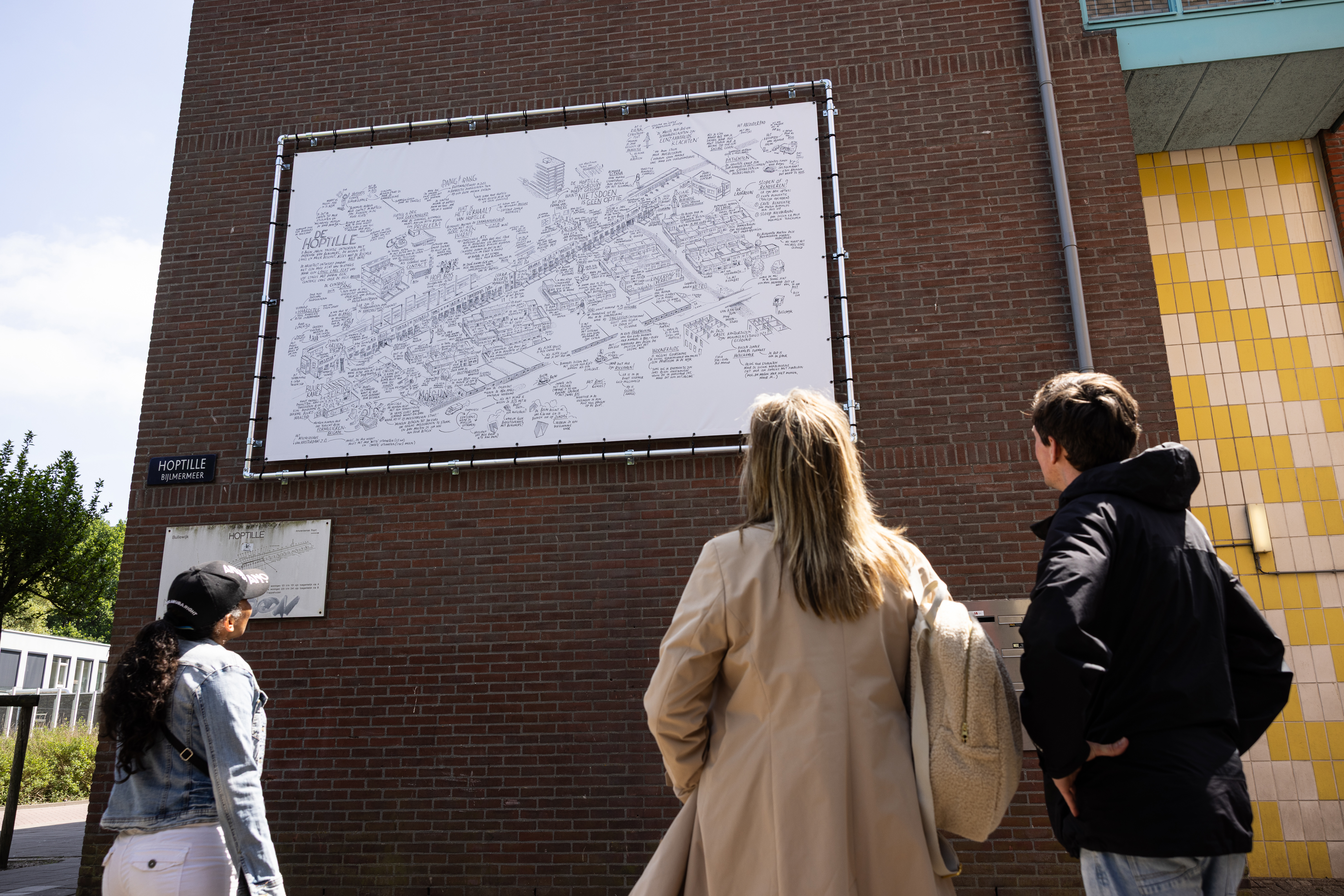 De verhalen van de Hoptille samengevat op De Zachte Atlas van Jan Rothuizen